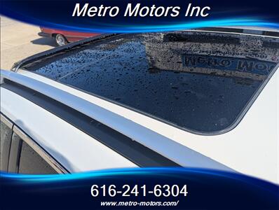 2017 Nissan Rogue SL - Photo 9 - Grand Rapids, MI 49548