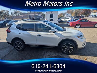 2017 Nissan Rogue SL - Photo 5 - Grand Rapids, MI 49548