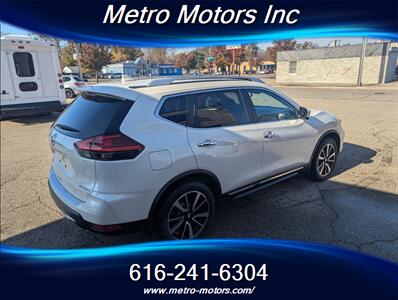 2017 Nissan Rogue SL - Photo 6 - Grand Rapids, MI 49548