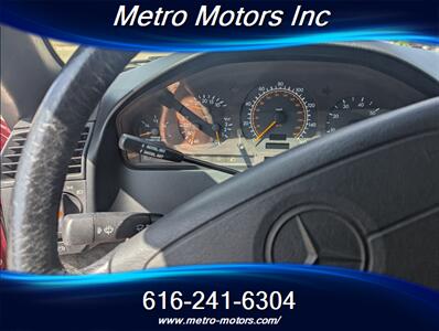 1994 Mercedes-Benz SL 500 - Photo 8 - Grand Rapids, MI 49548