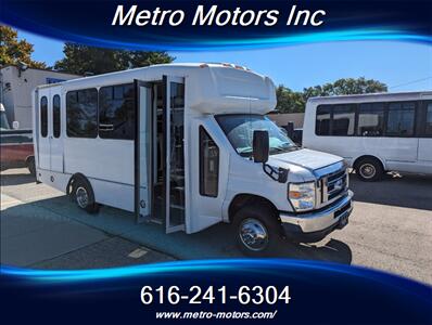 2015 Ford E-350 E-350 SD   - Photo 4 - Grand Rapids, MI 49548