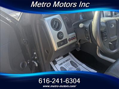 2012 Ford F-150 SVT Raptor   - Photo 12 - Grand Rapids, MI 49548