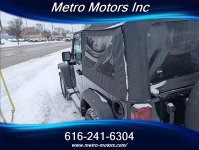 2017 Jeep Wrangler Sport - Photo 8 - Grand Rapids, MI 49548