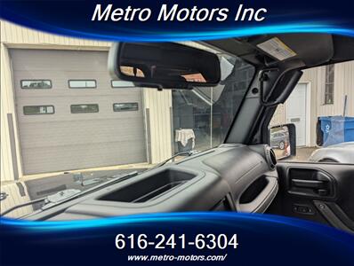 2017 Jeep Wrangler Sport   - Photo 19 - Grand Rapids, MI 49548