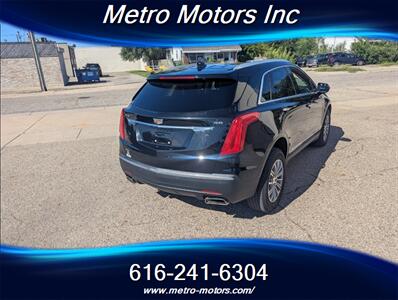 2017 Cadillac XT5 Luxury   - Photo 4 - Grand Rapids, MI 49548