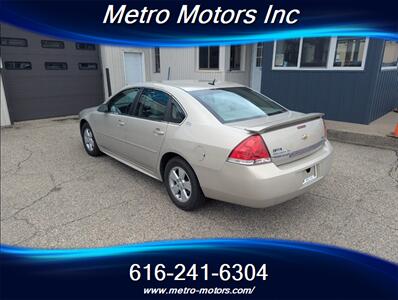 2009 Chevrolet Impala LT   - Photo 3 - Grand Rapids, MI 49548
