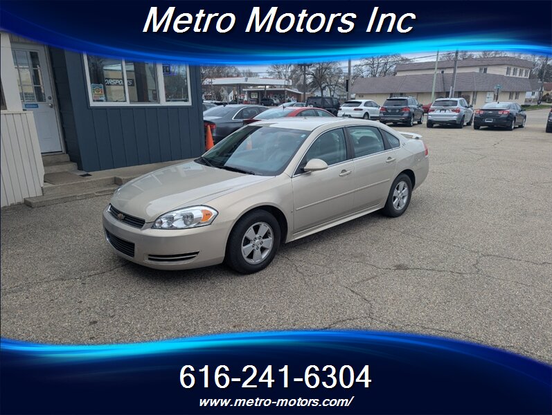 2009 Chevrolet Impala LT   - Photo 1 - Grand Rapids, MI 49548