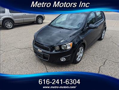 2015 Chevrolet Sonic LT Auto   - Photo 8 - Grand Rapids, MI 49548