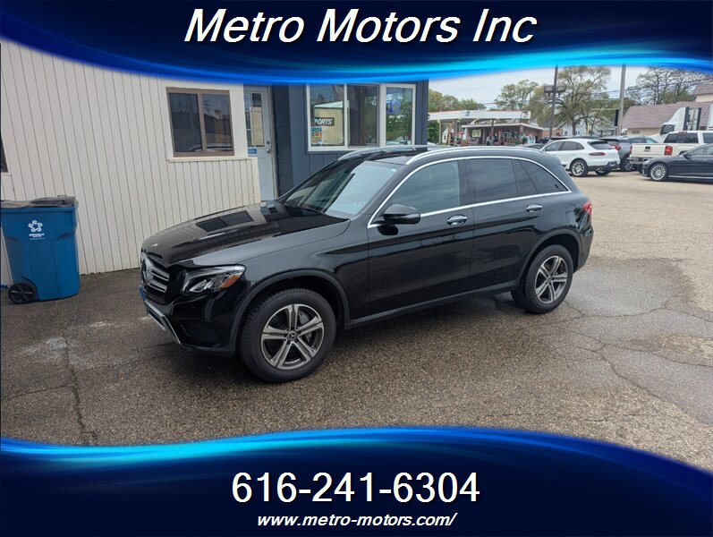 2019 Mercedes-Benz GLC GLC300 4MATIC's photo