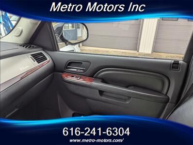 2012 Cadillac Escalade EXT Luxury - Photo 25 - Grand Rapids, MI 49548