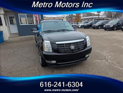 2012 Cadillac Escalade EXT Luxury - Photo 4 - Grand Rapids, MI 49548