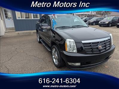 2012 Cadillac Escalade EXT Luxury - Photo 5 - Grand Rapids, MI 49548