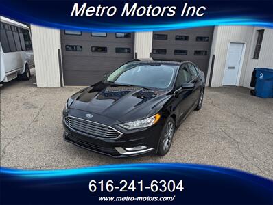 2017 Ford Fusion HYBRID   - Photo 3 - Grand Rapids, MI 49548