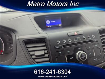 2015 Honda CR-V LX - Photo 12 - Grand Rapids, MI 49548