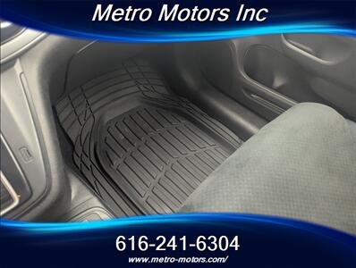 2015 Honda CR-V LX - Photo 15 - Grand Rapids, MI 49548