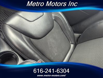 2019 Jeep Cherokee Latitude Plus   - Photo 21 - Grand Rapids, MI 49548