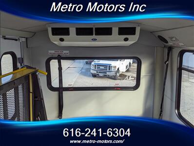 2013 Ford E-350 SD   - Photo 14 - Grand Rapids, MI 49548