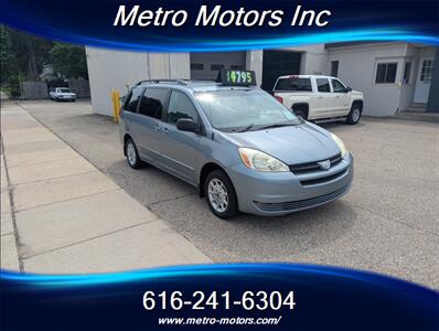 2004 Toyota Sienna CE 7 Passenger - Photo 4 - Grand Rapids, MI 49548