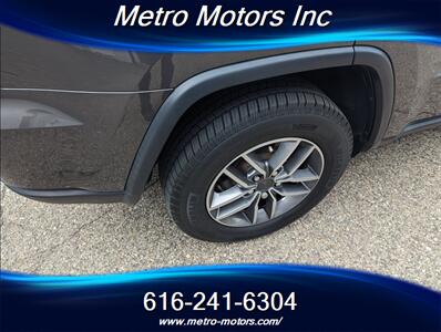 2020 Jeep Grand Cherokee Limited   - Photo 8 - Grand Rapids, MI 49548
