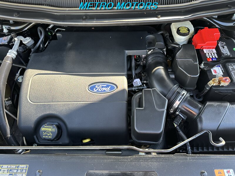 2011 Ford Explorer XLT - Photo 23