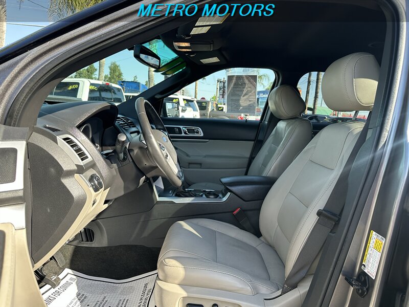 2011 Ford Explorer XLT - Photo 11