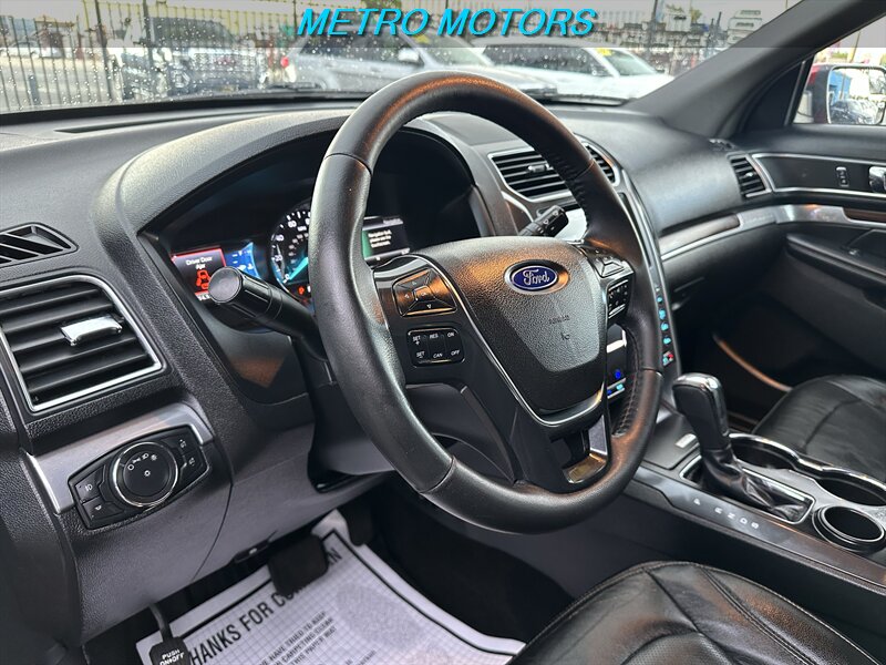 2016 Ford Explorer Limited - Photo 9