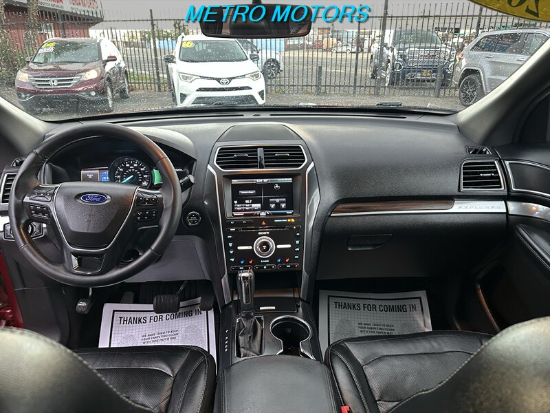2016 Ford Explorer Limited - Photo 12