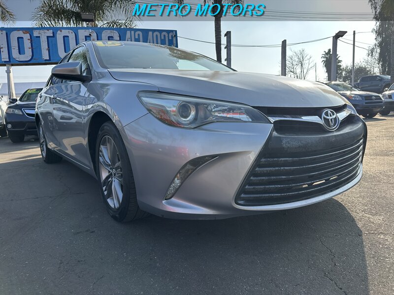 2015 Toyota Camry SE