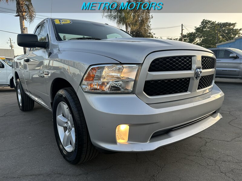 2013 RAM 1500 ST  