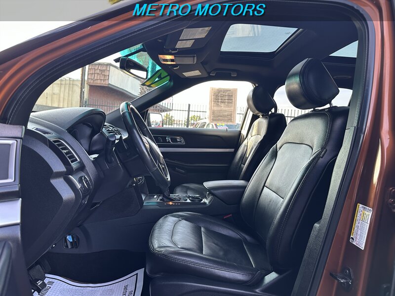 2017 Ford Explorer XLT - Photo 12