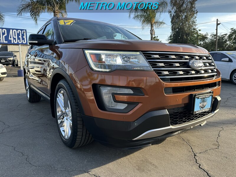 2017 Ford Explorer XLT FWD's photo