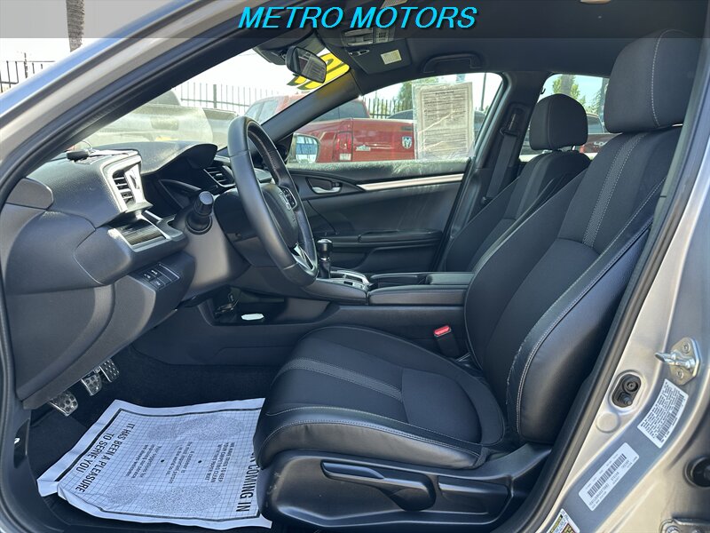 2019 Honda Civic Sport - Photo 11
