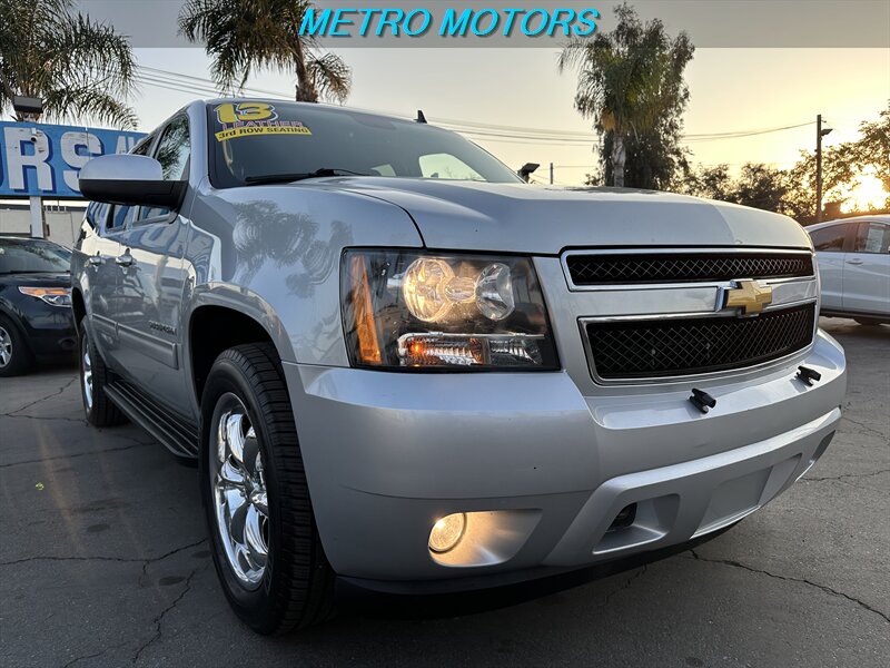 2013 Chevrolet Suburban LT  