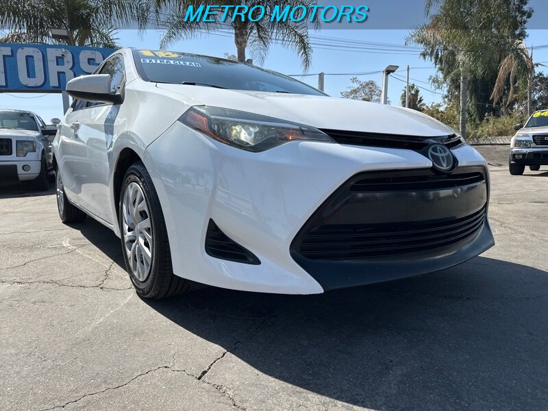 2018 Toyota Corolla LE's photo