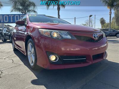 2014 Toyota Camry SE Sedan