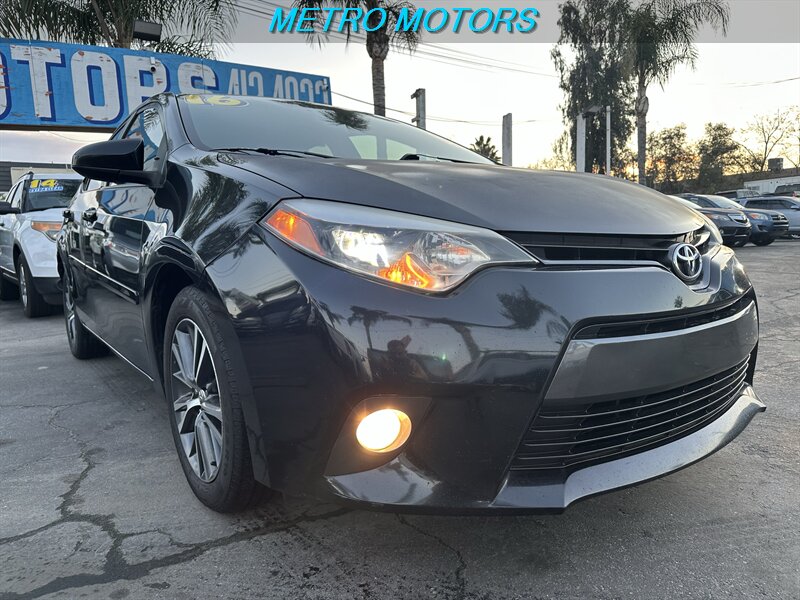 2016 Toyota Corolla LE Plus's photo