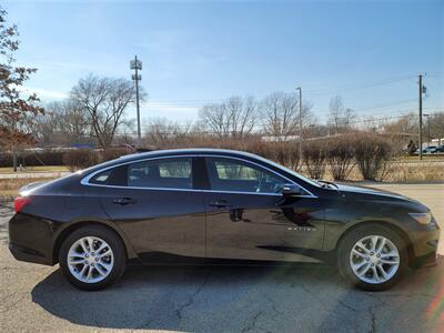 2016 Chevrolet Malibu LT   - Photo 4 - Elgin, IL 60120