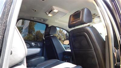 2013 Cadillac Escalade ESV Platinum Edition   - Photo 20 - Elgin, IL 60120