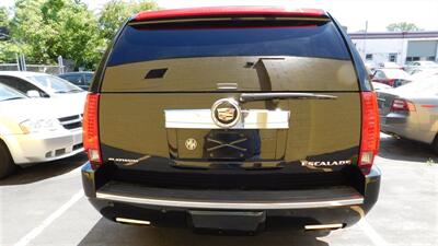 2013 Cadillac Escalade ESV Platinum Edition   - Photo 7 - Elgin, IL 60120