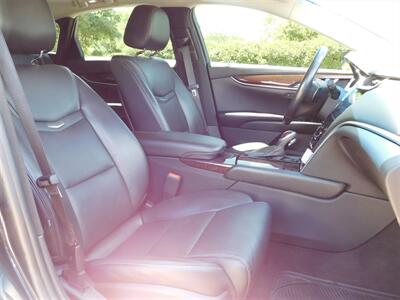 2015 Cadillac XTS Luxury   - Photo 17 - Elgin, IL 60120