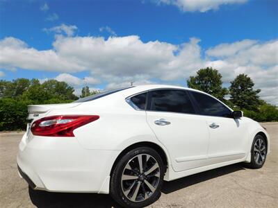 2016 Nissan Altima 3.5 SL   - Photo 5 - Elgin, IL 60120