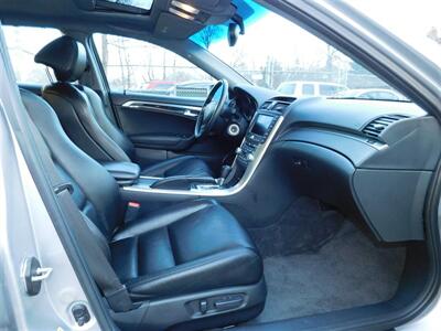 2007 Acura TL   - Photo 12 - Elgin, IL 60120