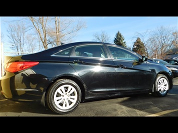 2012 Hyundai Sonata GLS   - Photo 5 - Elgin, IL 60120