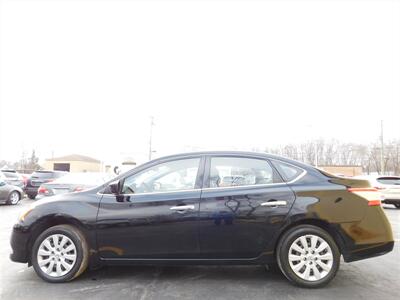 2015 Nissan Sentra S   - Photo 8 - Elgin, IL 60120