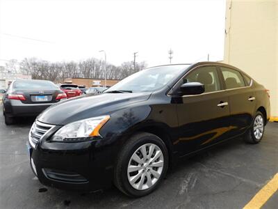 2015 Nissan Sentra S   - Photo 1 - Elgin, IL 60120