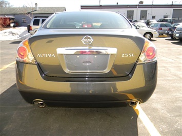 2010 Nissan Altima 2.5 SL   - Photo 5 - Elgin, IL 60120