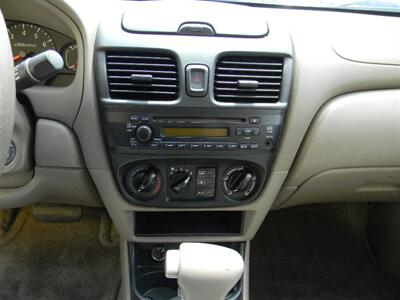 2005 Nissan Sentra 1.8 S   - Photo 10 - Elgin, IL 60120