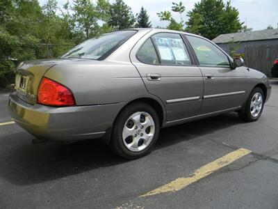 2005 Nissan Sentra 1.8 S   - Photo 5 - Elgin, IL 60120