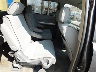 2008 Nissan Quest 3.5 S   - Photo 17 - Elgin, IL 60120