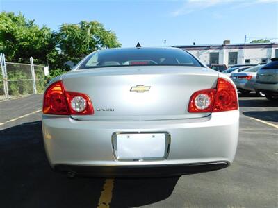 2012 Chevrolet Malibu LS   - Photo 6 - Elgin, IL 60120